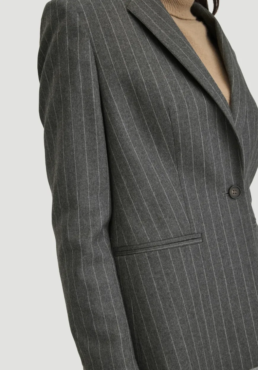 hessnatur Blazer Nadelstreifen Regular aus reiner Schurwolle von|Damen Blazer