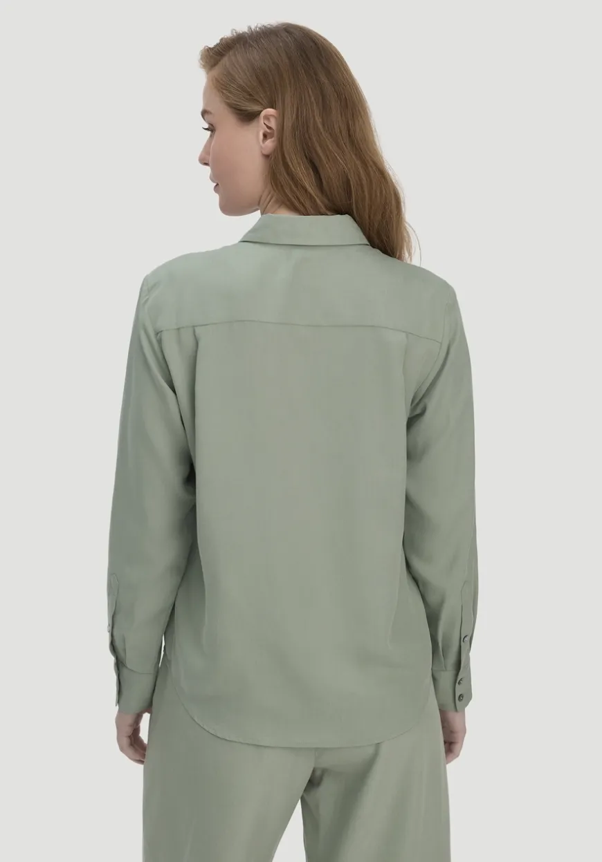 hessnatur Bluse Relaxed aus TENCEL™ Lyocell von|Damen Blusen