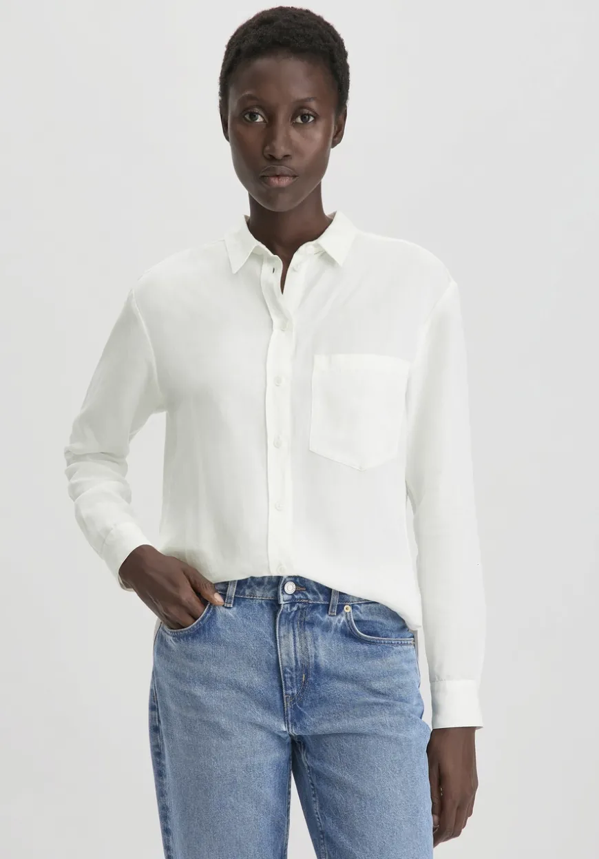hessnatur Bluse Relaxed aus weichem TENCEL™ Lyocell mit Leinen von|Damen Blusen
