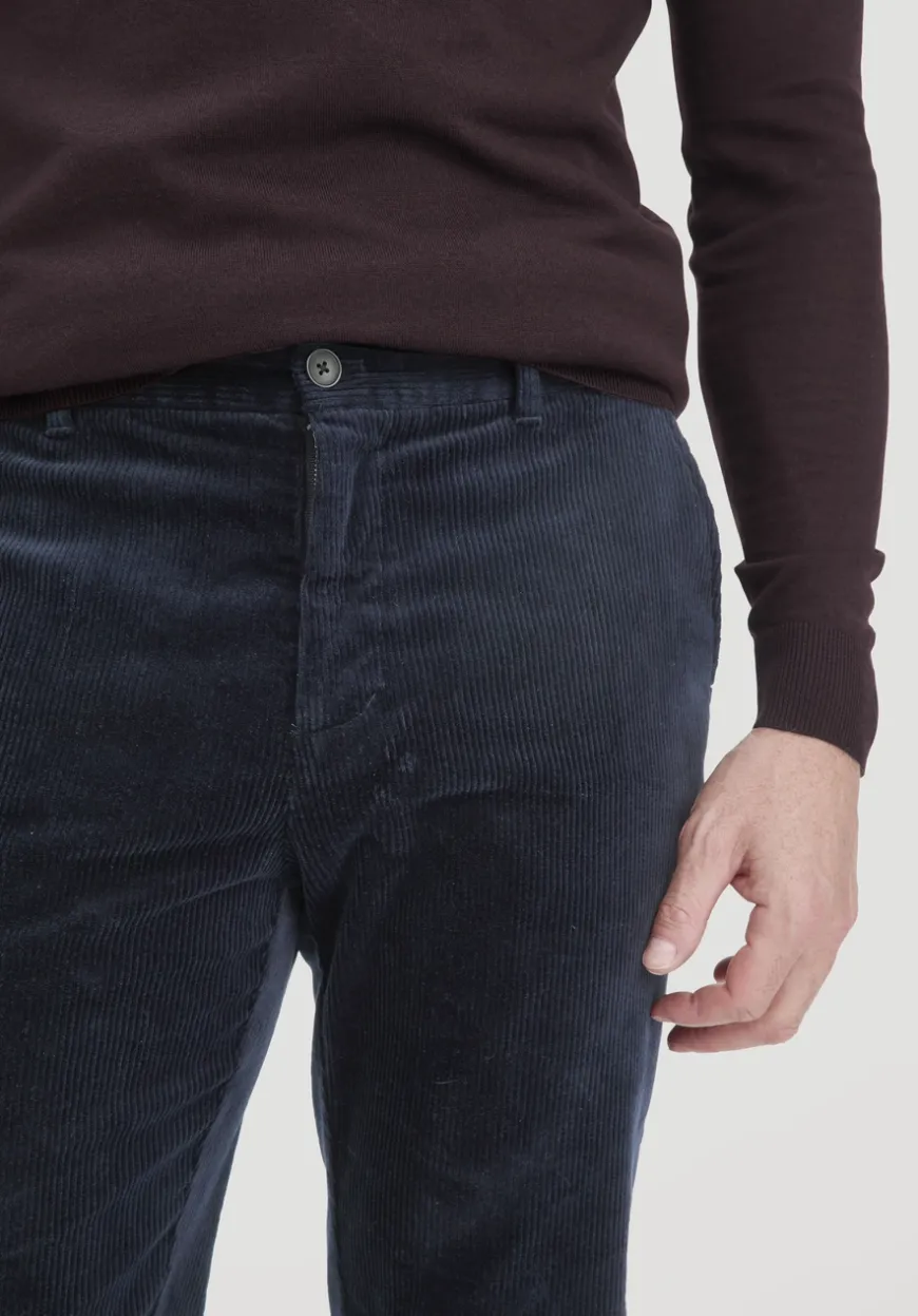 hessnatur Cordhose LENN Regular aus Bio-Baumwolle von|Herren Hosen|Hosen