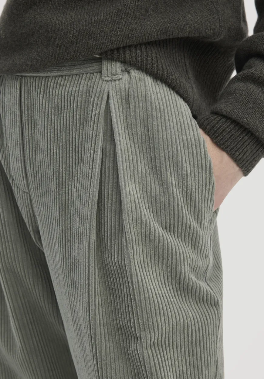 hessnatur Cordhose Relaxed aus reiner Bio-Baumwolle von|Damen Hosen & Shorts