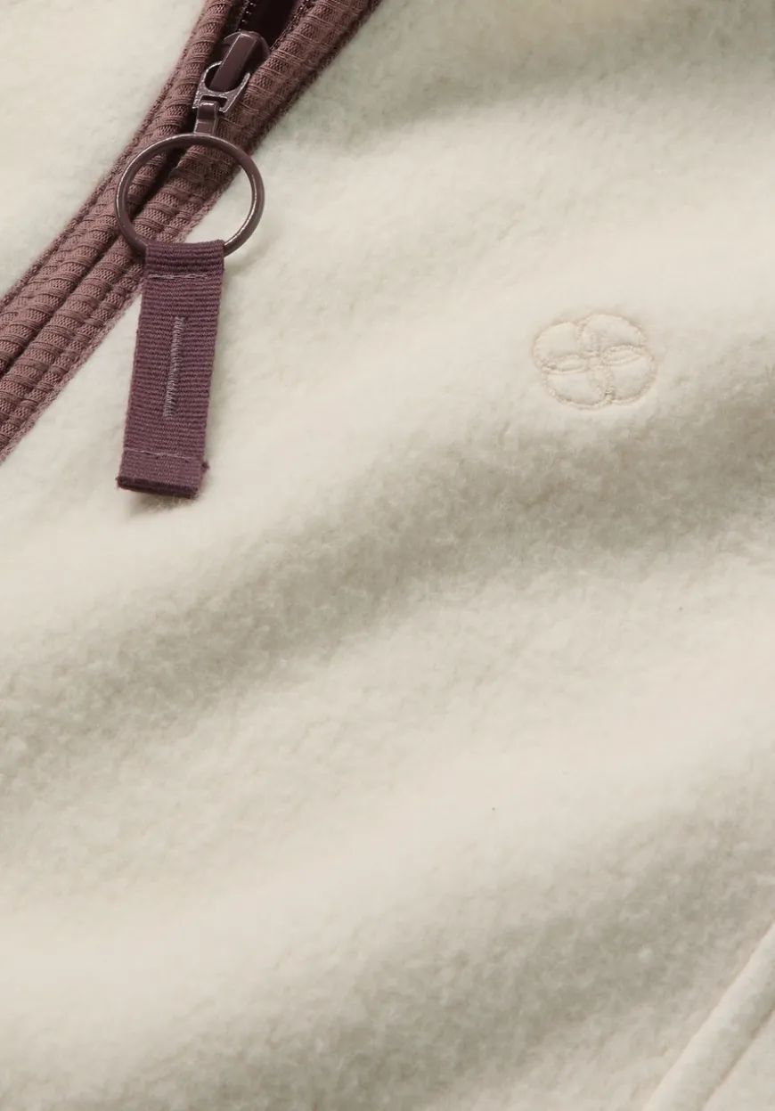 hessnatur Fleece Jacke Relaxed ACTIVE LIGHT aus Bio-Baumwolle von|Damen Jacken & Mäntel|Fleece