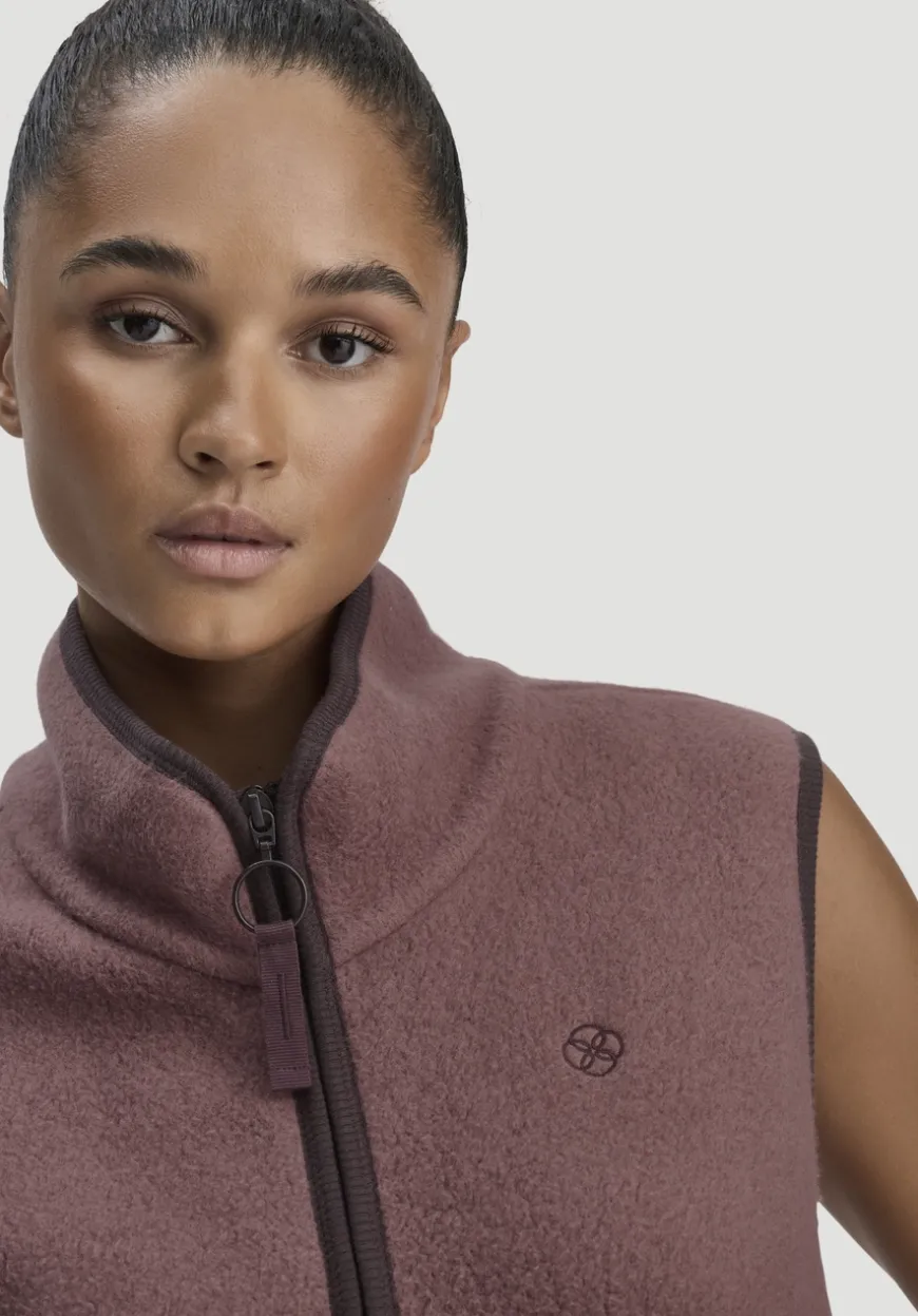 hessnatur Fleece Weste Regular ACTIVE LIGHT aus reiner Bio-Baumwolle von|Damen Jacken & Mäntel|Fleece