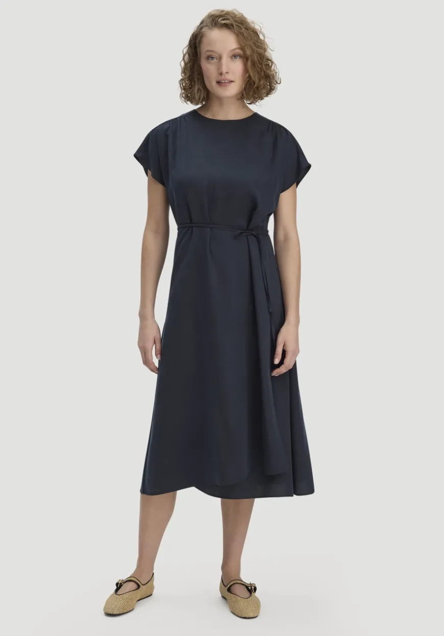 hessnatur Gewebe Kleid mit Wickeloptik Midi aus reinem TENCEL™ Lyocell von|Damen Kleider & Röcke