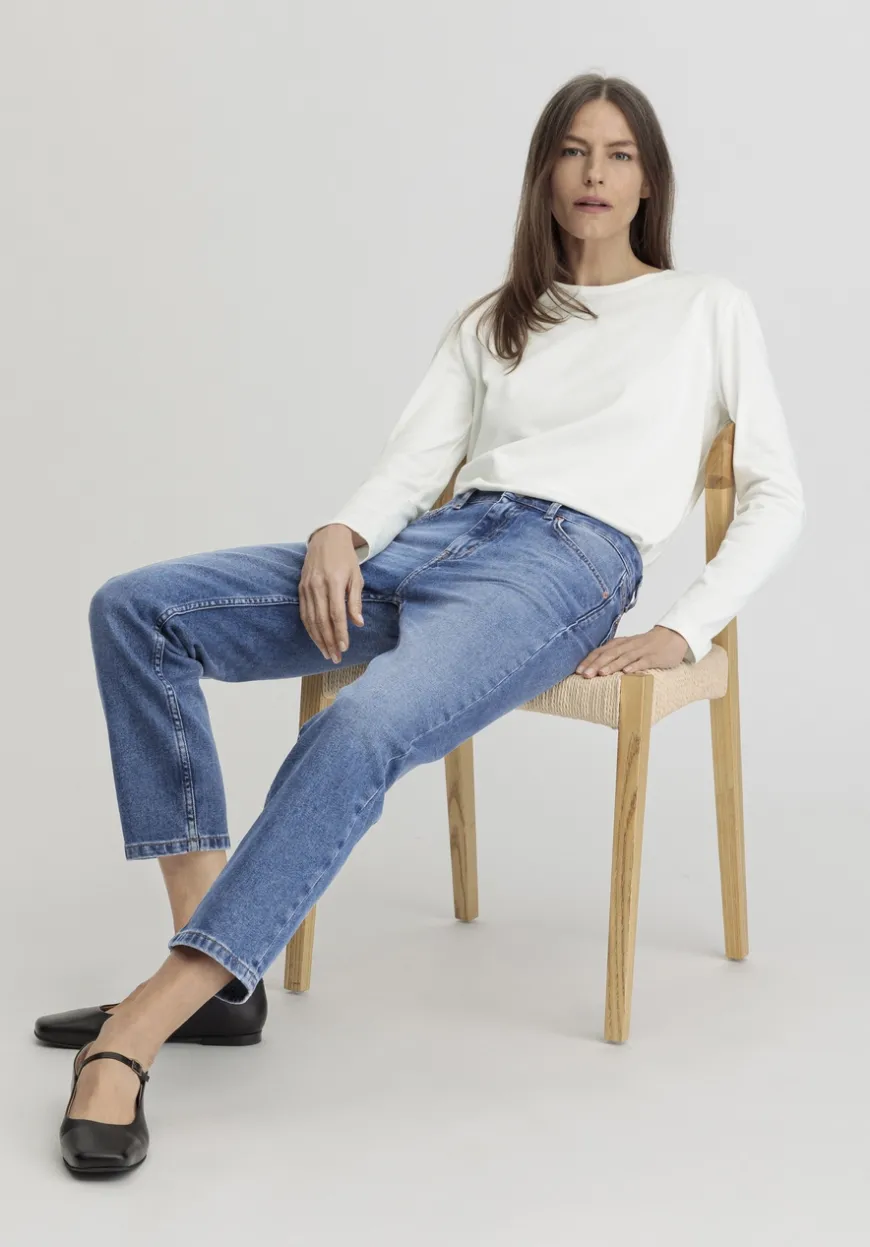 hessnatur Heavy Shirt Relaxed aus reiner Bio-Baumwolle von|Damen Shirts & Tops|T-Shirts