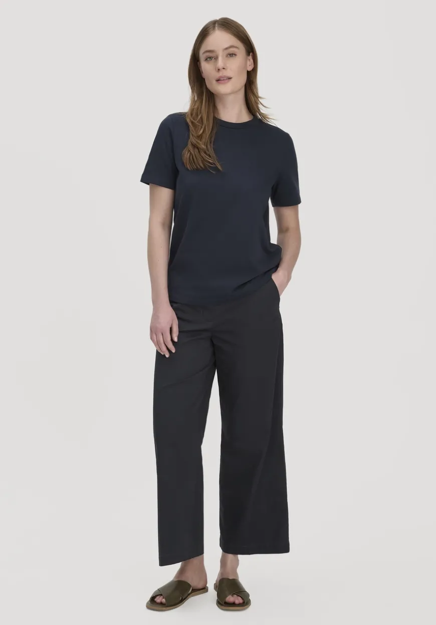 hessnatur Heavy T-Shirt Relaxed aus reiner Bio-Baumwolle von|Damen Shirts & Tops|T-Shirts