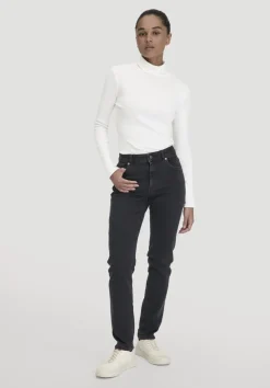 hessnatur Jeans HANNA High Rise Mom aus Bio-Denim von|Damen Jeans