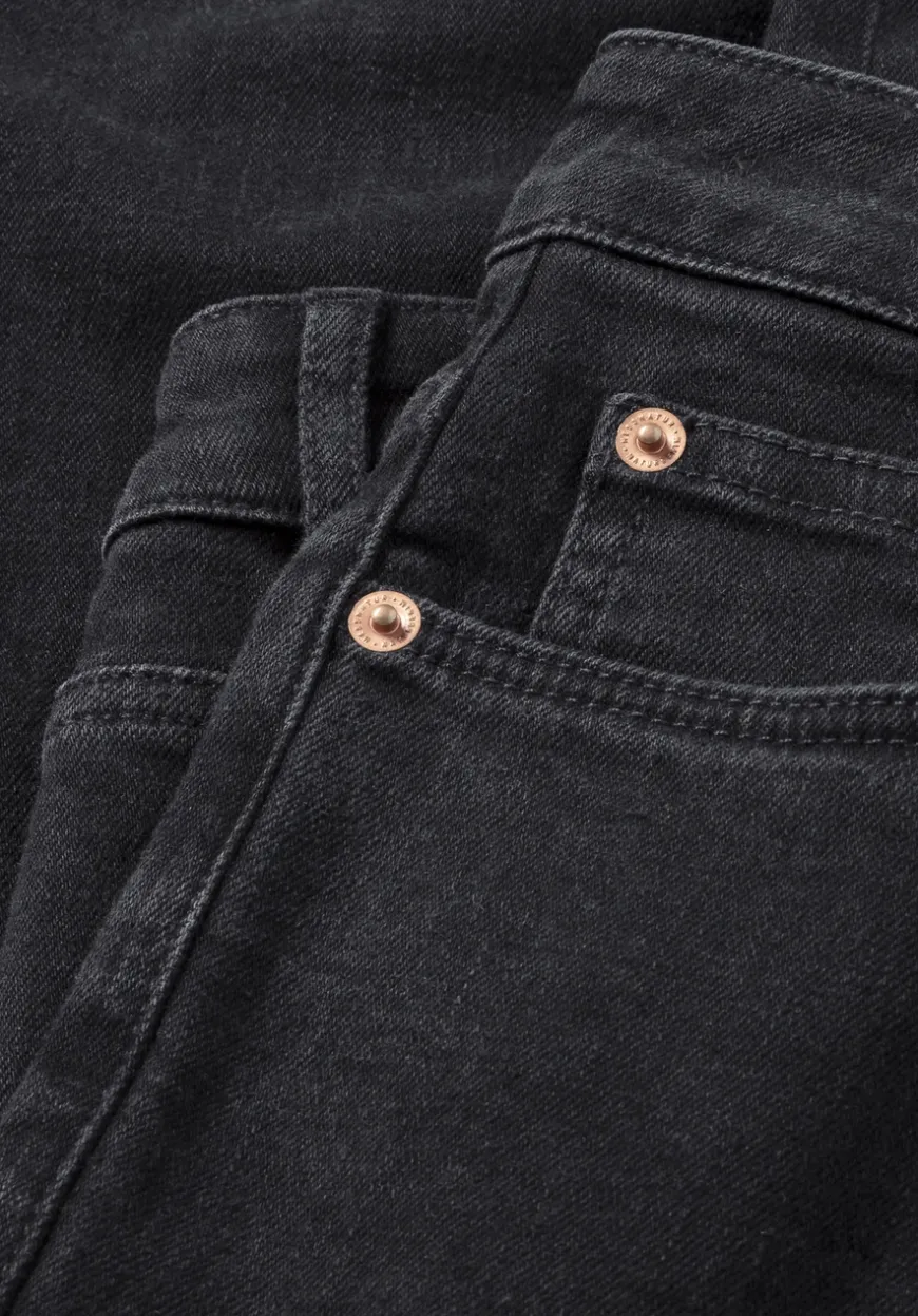 hessnatur Jeans HANNA High Rise Mom aus Bio-Denim von|Damen Jeans