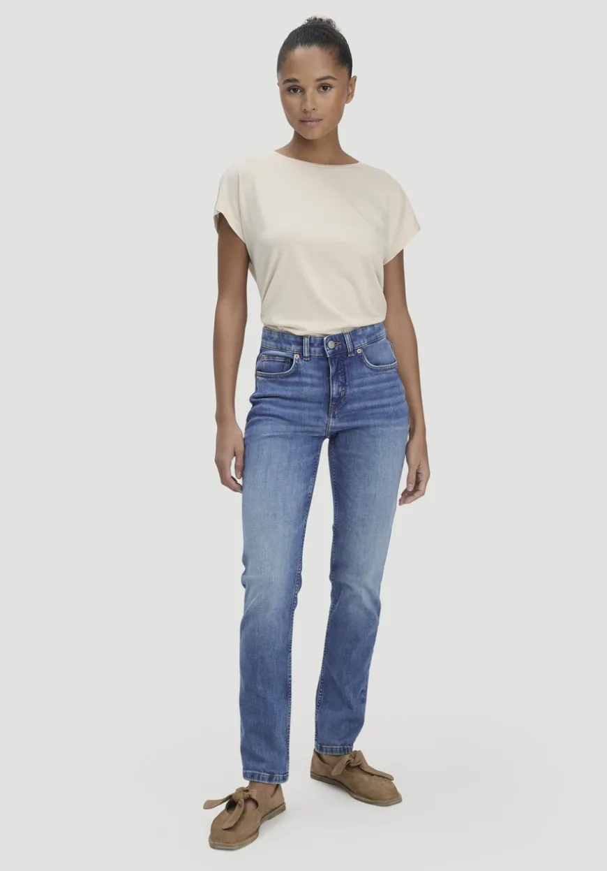 hessnatur Jeans LEA Slim aus Bio-Denim von|Damen Jeans