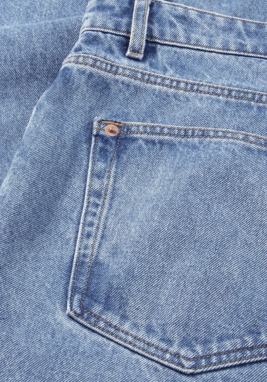 hessnatur Jeans MADS Relaxed Tapered aus reiner Bio-Denim von|Herren Jeans|Hosen
