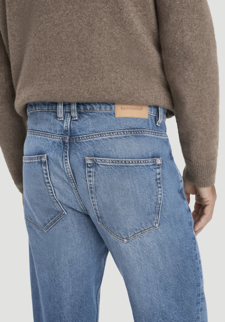 hessnatur Jeans MADS Relaxed Tapered aus reinem Bio-Denim von|Herren Jeans