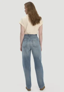 hessnatur Jeans NIVA Tapered Leg aus reiner Bio-Baumwolle von|Damen Jeans