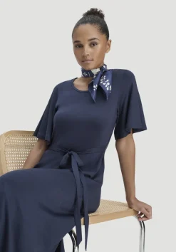 hessnatur Jersey Kleid Kniebedeckend Slim aus TENCEL™ Lyocell von|Damen Kleider & Röcke