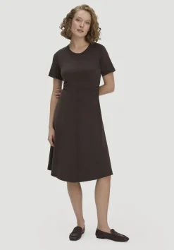 hessnatur Jersey Kleid Kniebedeckend Slim aus reiner Bio-Baumwolle von|Damen Kleider & Röcke