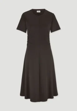 hessnatur Jersey Kleid Kniebedeckend Slim aus reiner Bio-Baumwolle von|Damen Kleider & Röcke