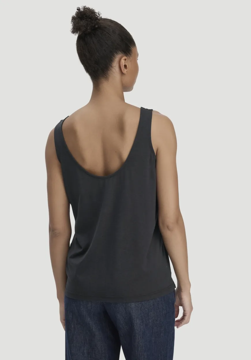hessnatur Jersey Top Relaxed aus TENCEL™ Lyocell mit Bio-Baumwolle von|Damen Shirts & Tops
