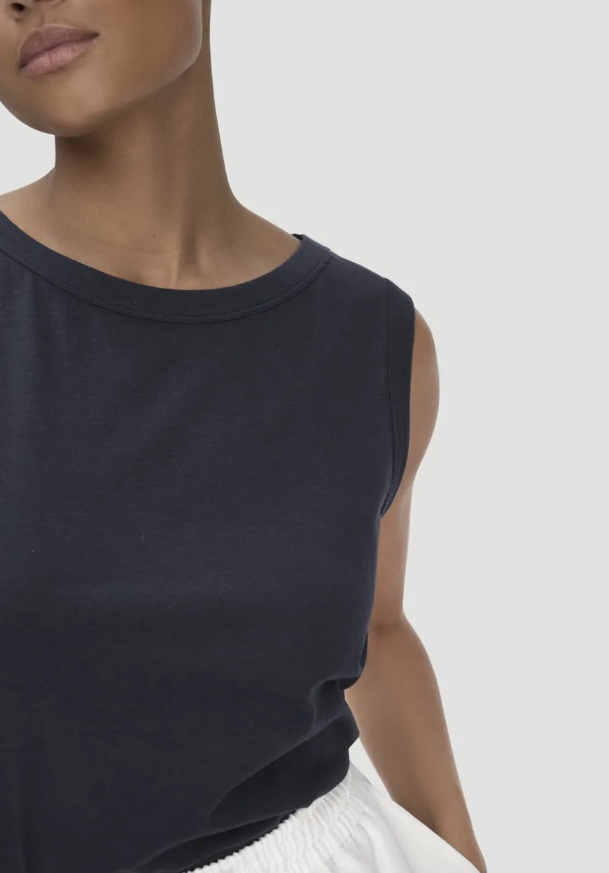 hessnatur Light Slub Jersey Top Regular aus reiner Bio-Baumwolle von|Damen Shirts & Tops