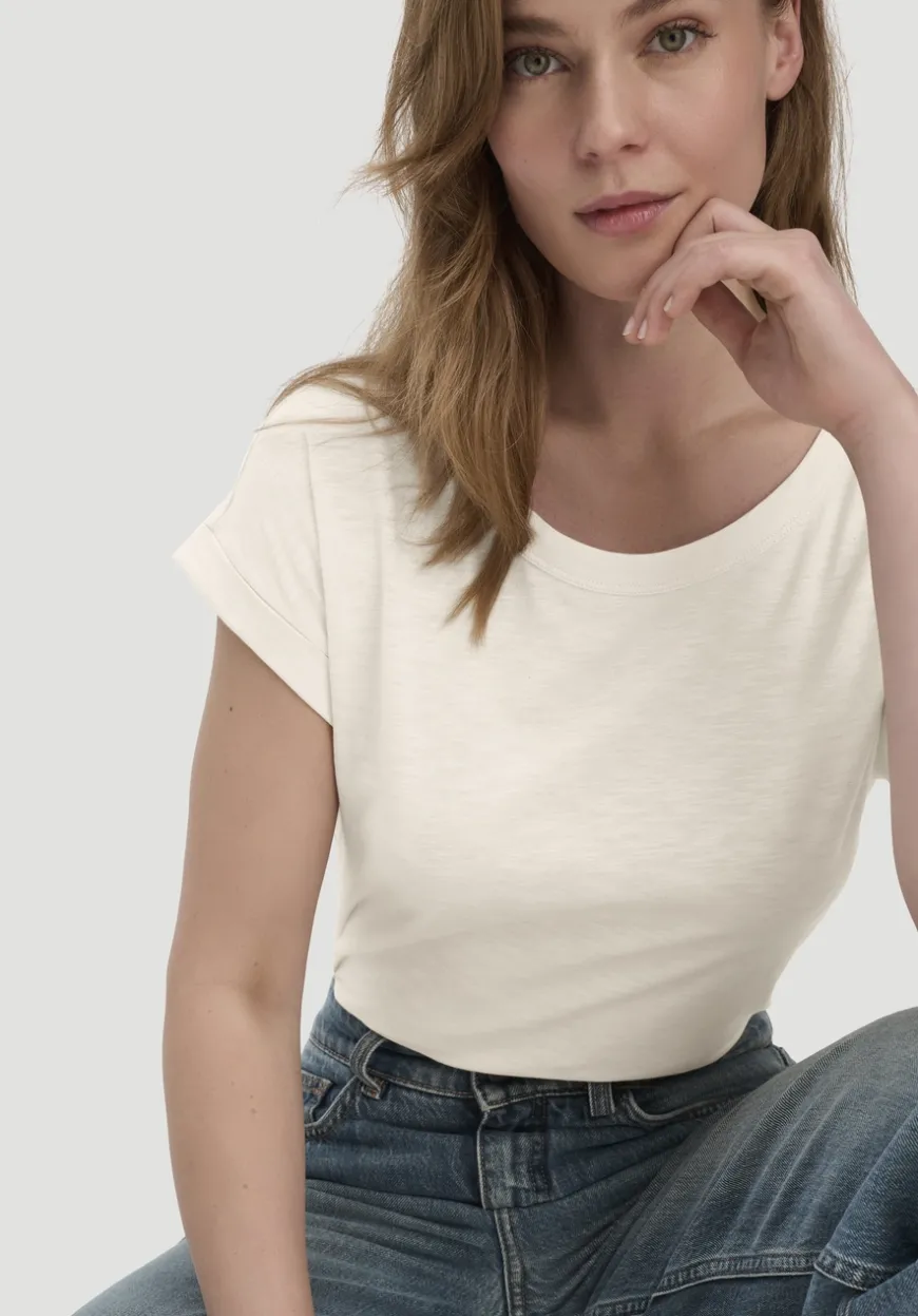 hessnatur Light Slub T-Shirt Relaxed aus reiner Bio-Baumwolle von|Damen Shirts & Tops