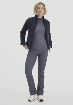 hessnatur Longsleeve Fitted BETTER RECYCLING aus Bio-Baumwolle von|Damen Shirts & Tops|Yoga & Activewear