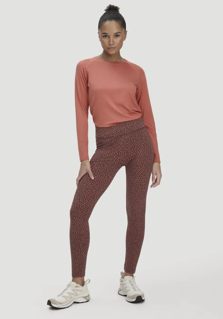 hessnatur Longsleeve Regular ACTIVE COMFORT aus TENCEL™ Lyocell von|Damen Shirts & Tops|Yoga & Activewear