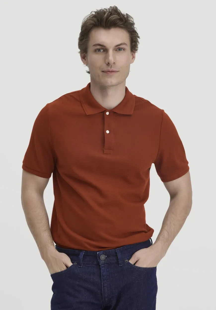 hessnatur Piqué Polo Regular aus reiner Bio-Baumwolle von|Herren T-Shirts|T-Shirts