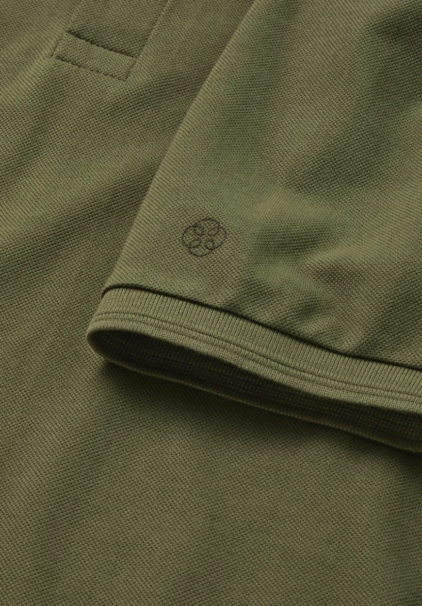 hessnatur Piqué Polo Regular aus reiner Bio-Baumwolle von|Herren T-Shirts|T-Shirts
