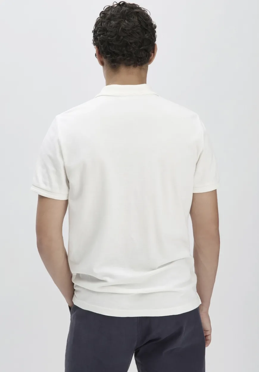 hessnatur Piqué Polo Regular aus reiner Bio-Baumwolle von|Herren T-Shirts|T-Shirts