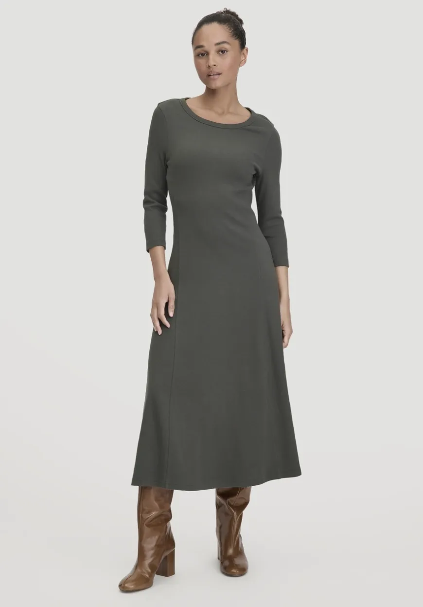 hessnatur Rib Kleid Midi Slim aus Bio-Baumwolle von|Damen Kleider & Röcke