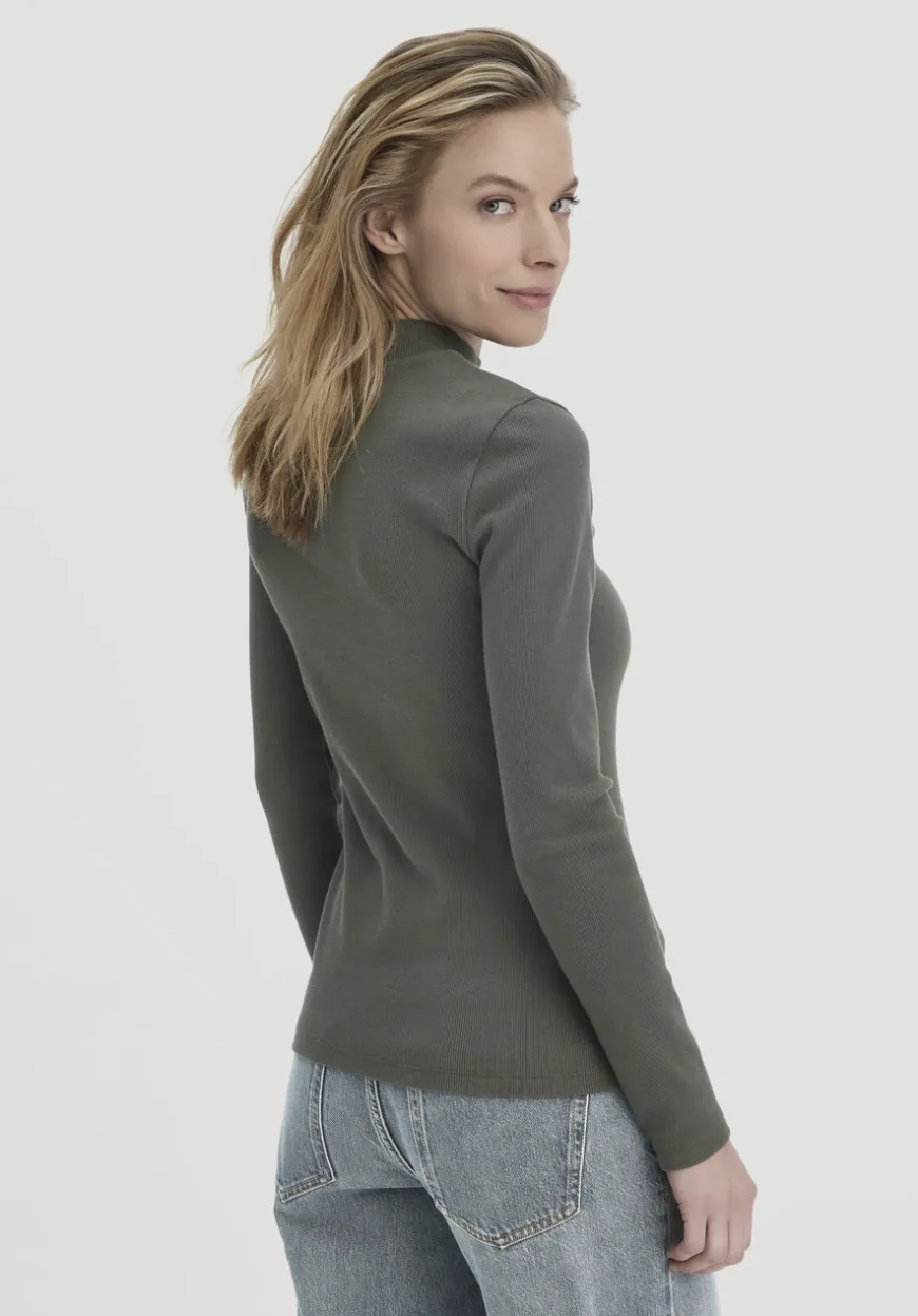 hessnatur Rib Longsleeve Slim aus Bio-Baumwolle von|Damen Shirts & Tops