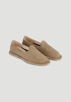 hessnatur Slipper aus chromfrei gegerbtem Nubuk-Leder von|Damen Schuhe