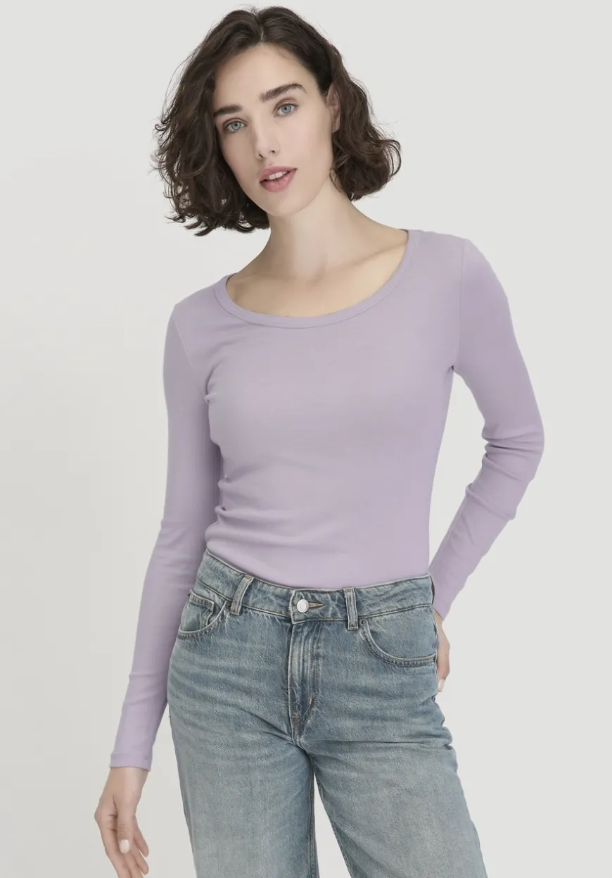 hessnatur Softrib Longsleeve Fitted aus Bio-Baumwolle und TENCEL™ Modal von|Damen Shirts & Tops|T-Shirts