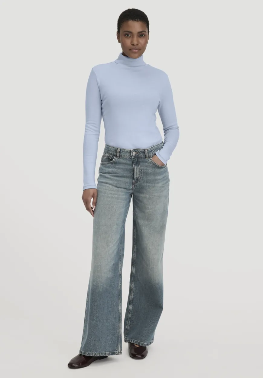 hessnatur Softrib Longsleeve Fitted aus Bio-Baumwolle und TENCEL™ Modal von|Damen Shirts & Tops|T-Shirts