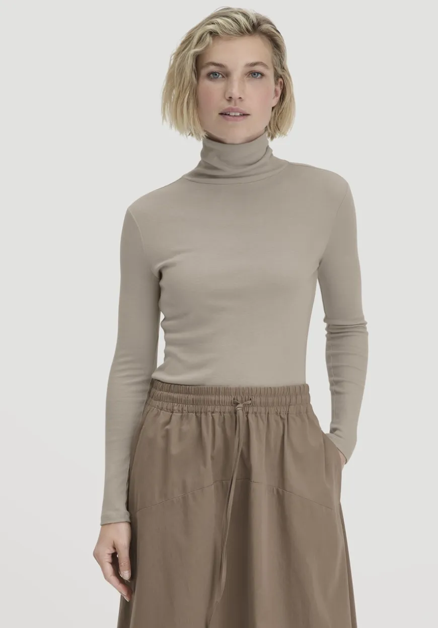 hessnatur Softrib Longsleeve Fitted aus Bio-Baumwolle und TENCEL™ Modal von|Damen Shirts & Tops|T-Shirts
