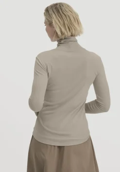 hessnatur Softrib Longsleeve Fitted aus Bio-Baumwolle und TENCEL™ Modal von|Damen Shirts & Tops|T-Shirts