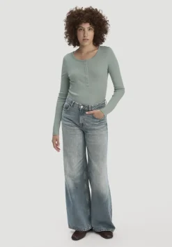 hessnatur Softrib Longsleeve Henley Fitted aus Bio-Baumwolle und Tencel™ Modal von|Damen Shirts & Tops
