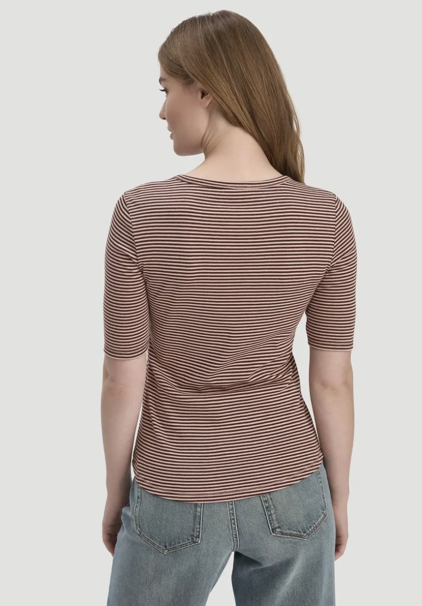 hessnatur Softrib Streifen T-Shirt Fitted aus Bio-Baumwolle und TENCEL™ Modal von|Damen Shirts & Tops