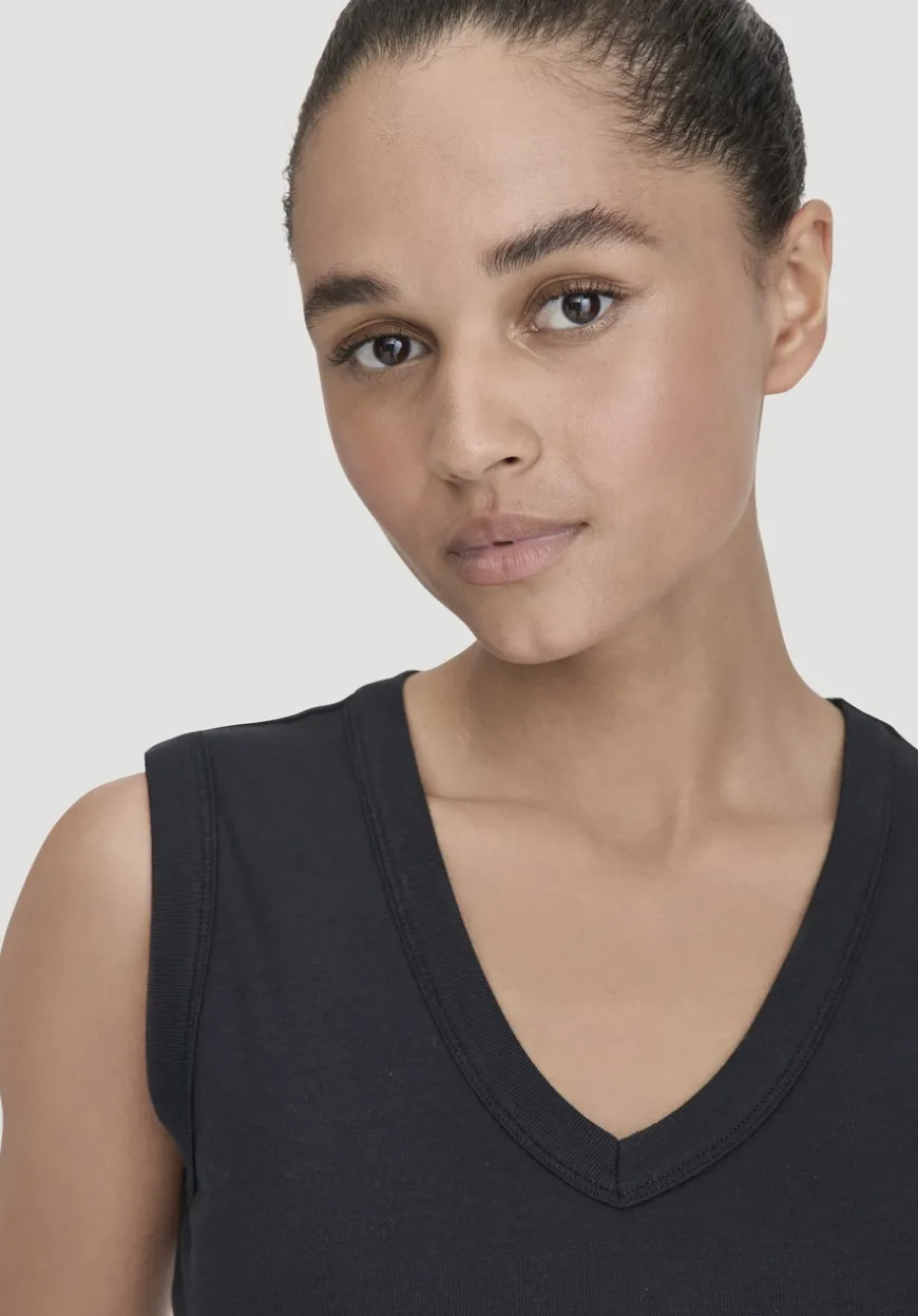 hessnatur Softrib Top Fitted aus Bio-Baumwolle und TENCEL™ Modal von|Damen Shirts & Tops