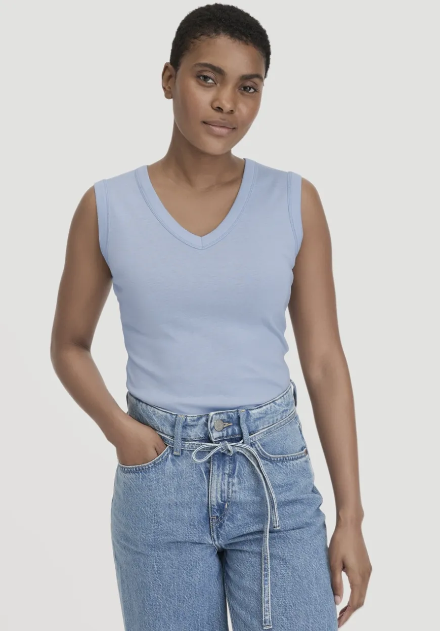 hessnatur Softrib Top Fitted aus Bio-Baumwolle und TENCEL™ Modal von|Damen Shirts & Tops