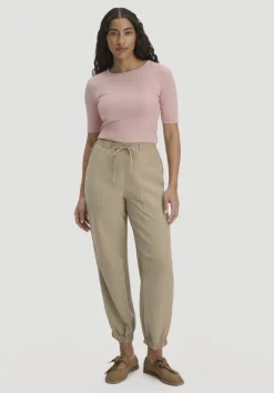 hessnatur Softrib T-Shirt Fitted aus Bio-Baumwolle und TENCEL™ Modal von|Damen Shirts & Tops