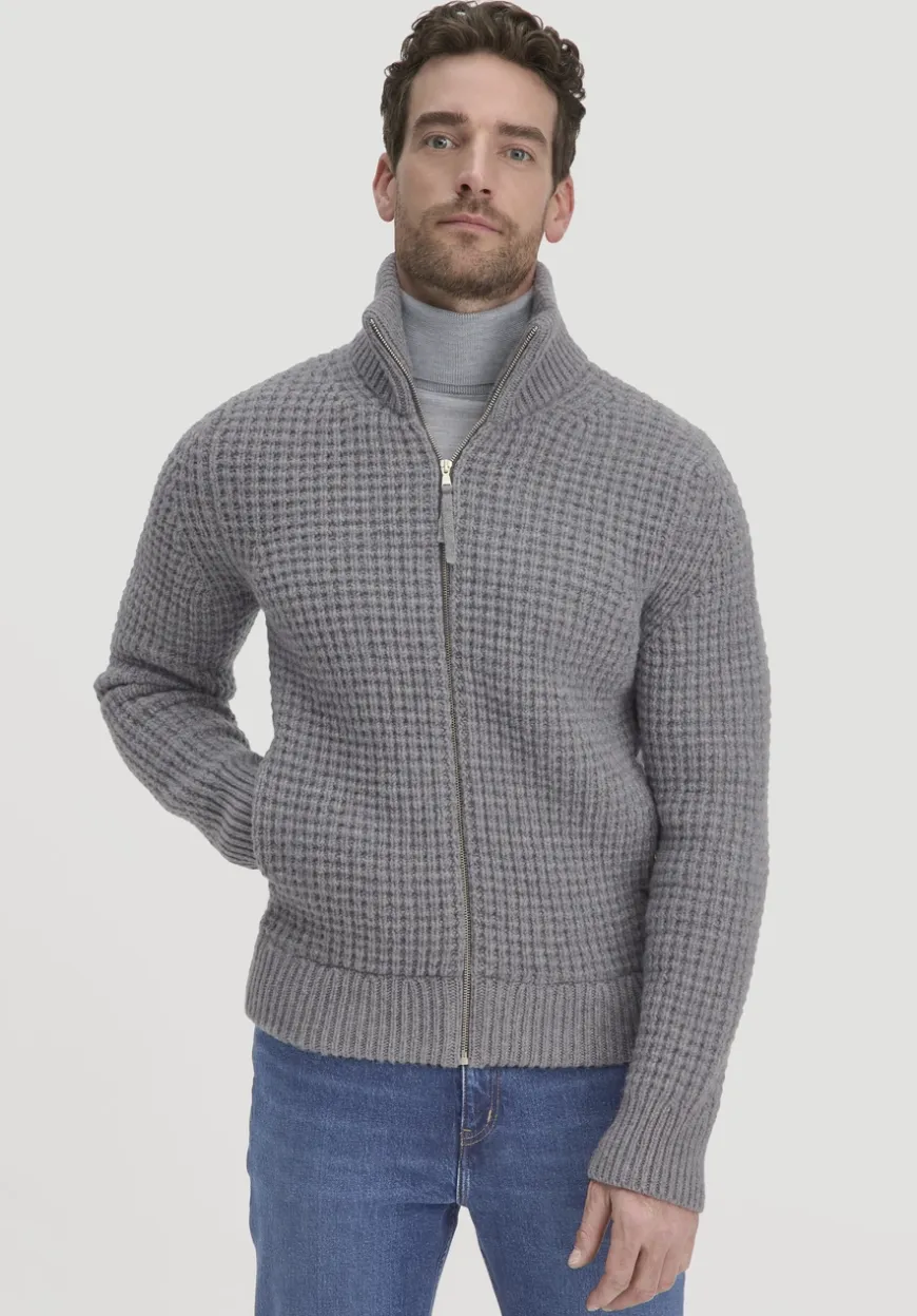 hessnatur Strick Jacke Relaxed BETTER RECYCLING aus reiner Bio-Merinowolle von|Herren Strickjacken