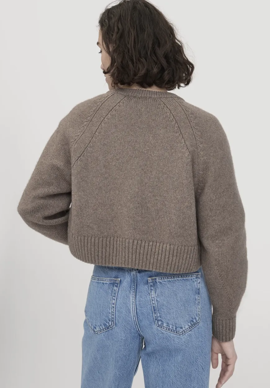 hessnatur Strick Jacke Relaxed Cropped aus Bio-Merinowolle mit Bio-Baumwolle von|Damen Strickjacken