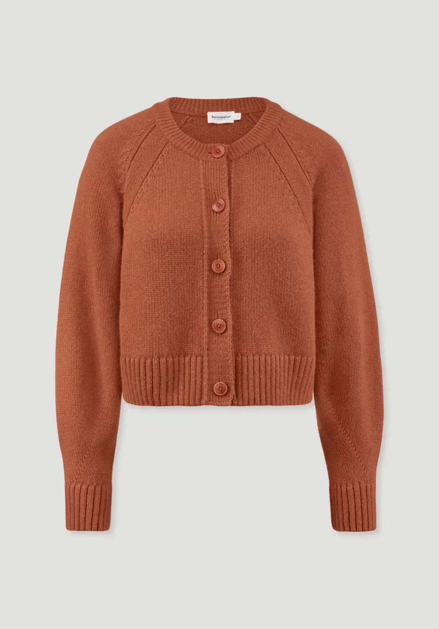 hessnatur Strick Jacke Relaxed Cropped aus Bio-Merinowolle mit Bio-Baumwolle von|Damen Strickjacken