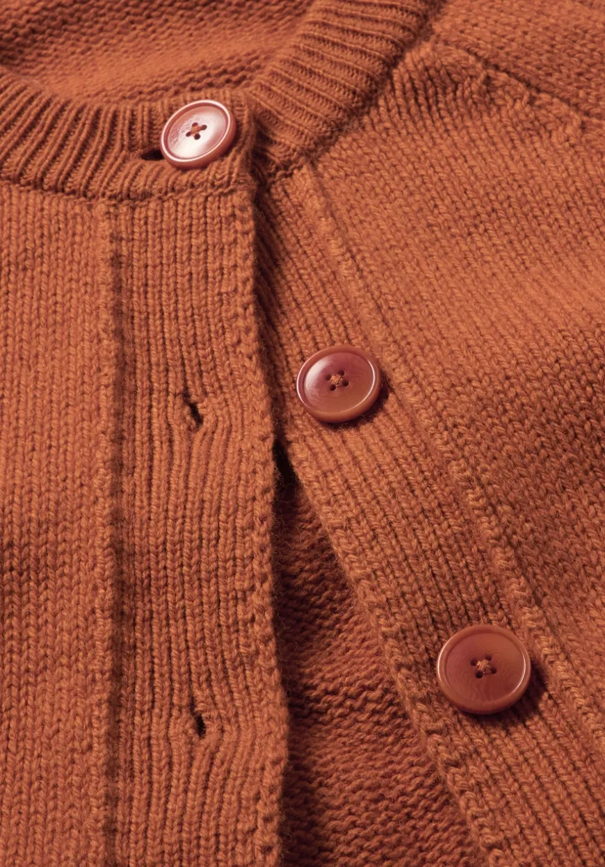 hessnatur Strick Jacke Relaxed Cropped aus Bio-Merinowolle mit Bio-Baumwolle von|Damen Strickjacken