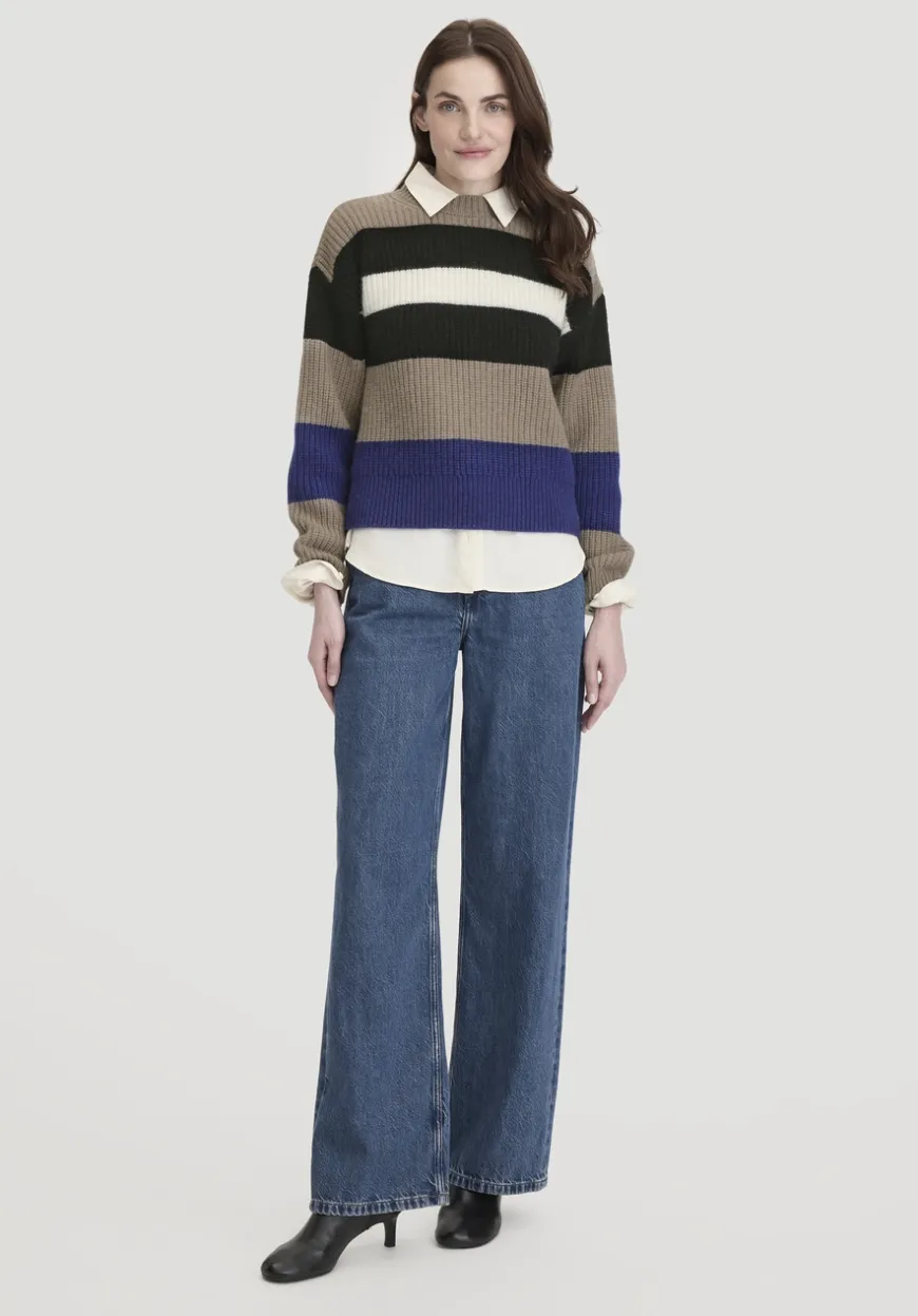 hessnatur Strick Pullover Relaxed BETTER RECYCLING aus reiner Bio-Merinowolle von|Damen Pullover