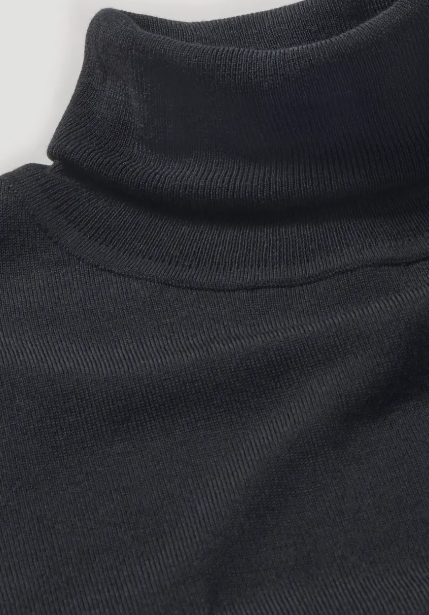 hessnatur Strick Rollkragen Pullover Slim aus reiner Bio-Merinowolle von|Damen Pullover|T-Shirts