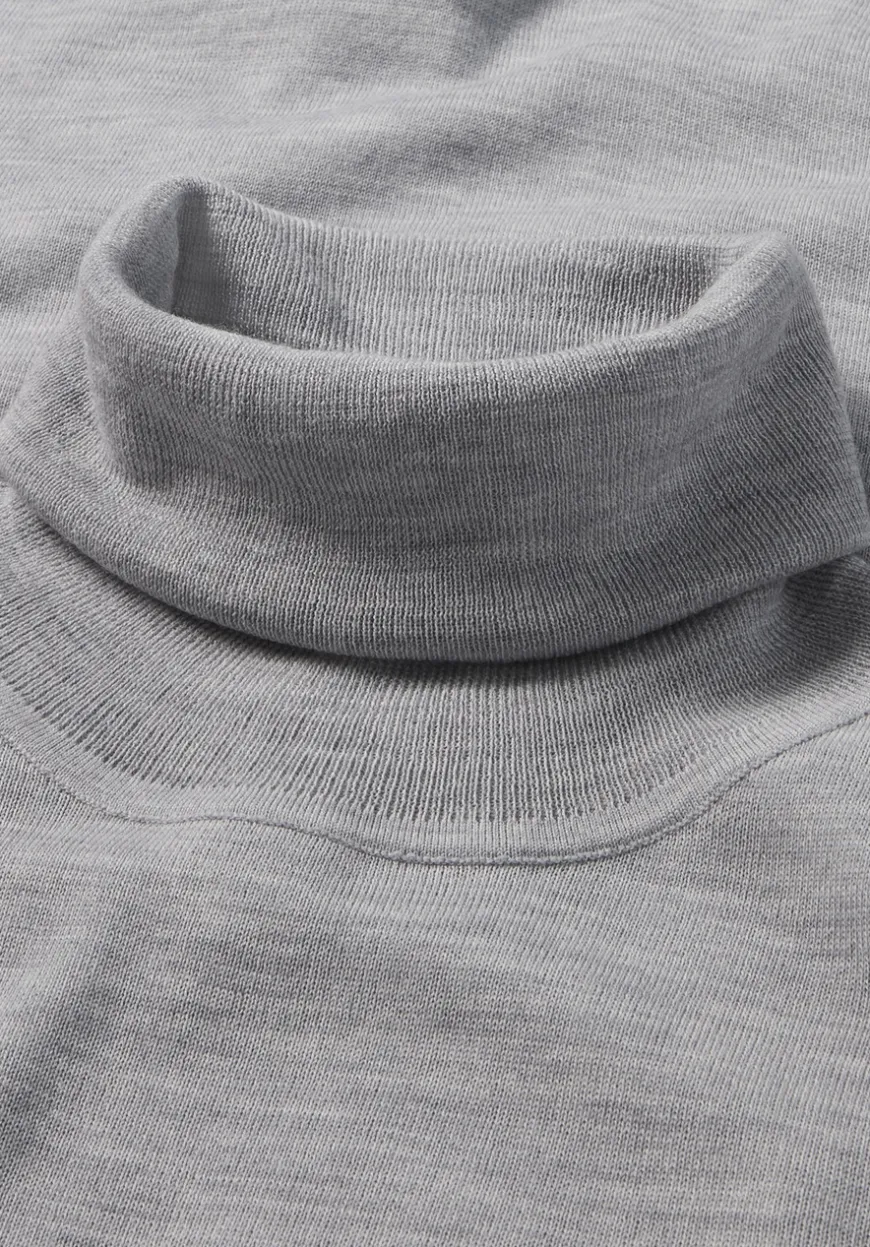 hessnatur Strick Rollkragen Pullover Slim aus reiner Bio-Merinowolle von|Damen Pullover|T-Shirts