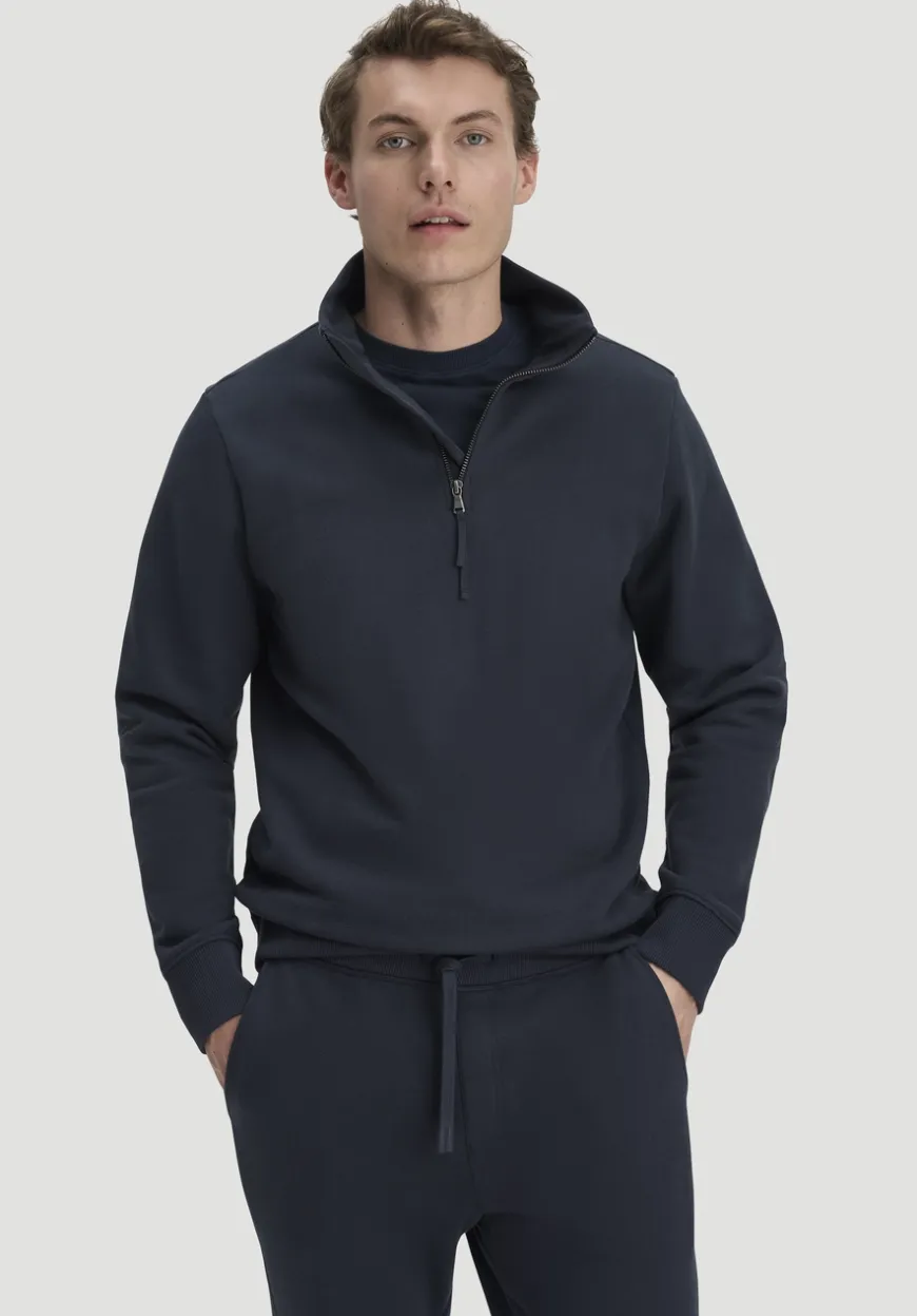 hessnatur Sweat Troyer Regular BETTER RECYCLING aus reiner Bio-Baumwolle von|Herren Sweatshirts|Sweat