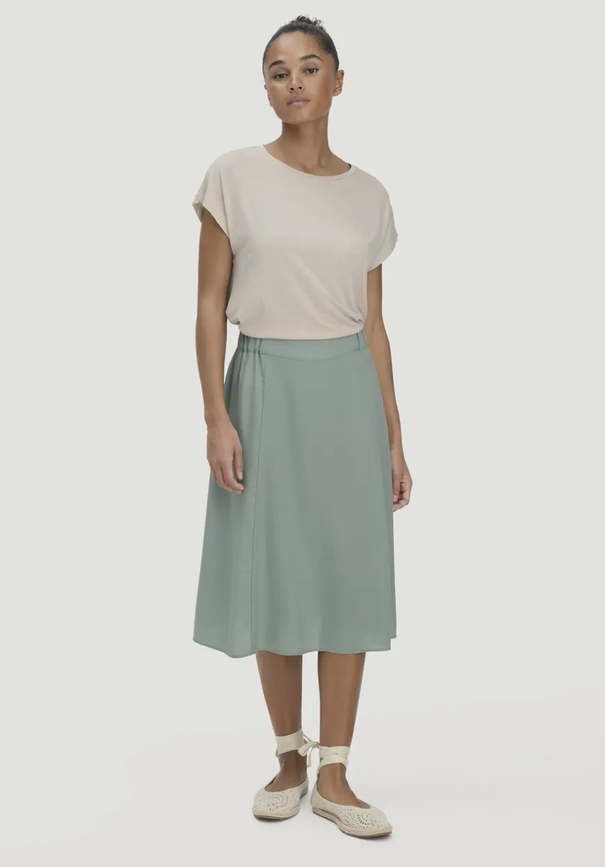 hessnatur T-Shirt Oversize aus TENCEL™ Lyocell mit Bio-Baumwolle von|Damen Shirts & Tops