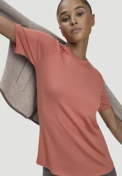 hessnatur T-Shirt Regular ACTIVE COMFORT aus TENCEL™ Lyocell von|Damen Shirts & Tops|Yoga & Activewear