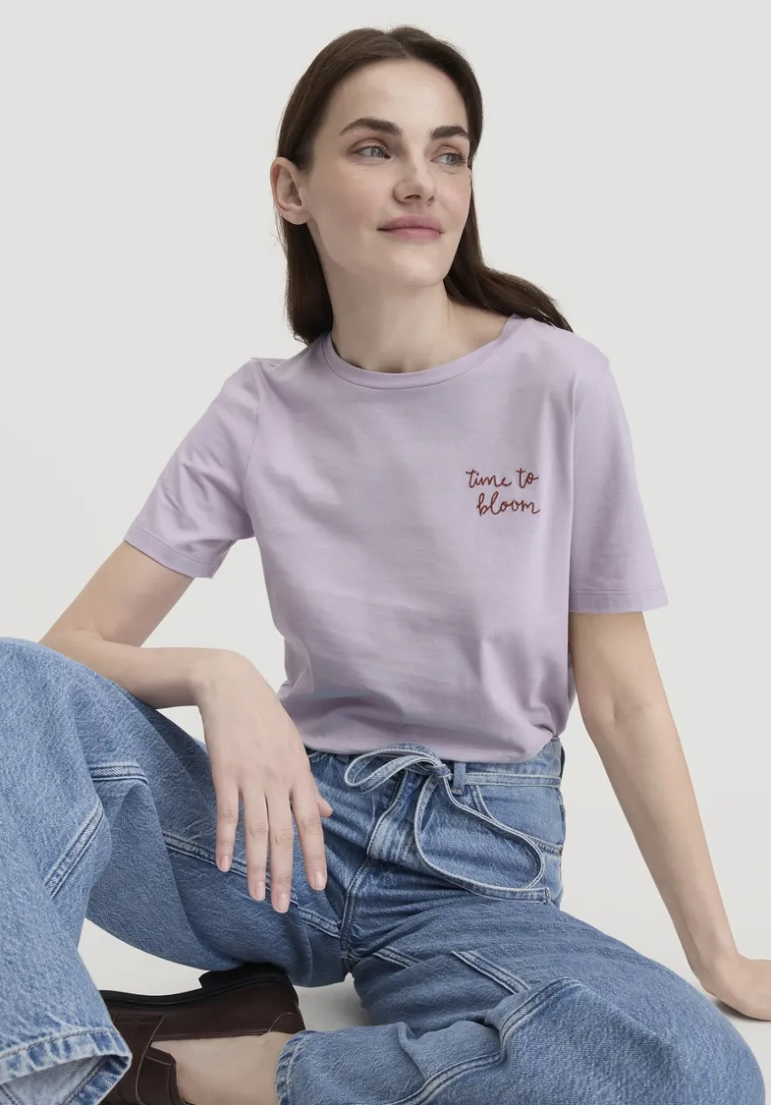 hessnatur T-Shirt Relaxed aus einer Bio-Baumwolle von|Damen Shirts & Tops|T-Shirts